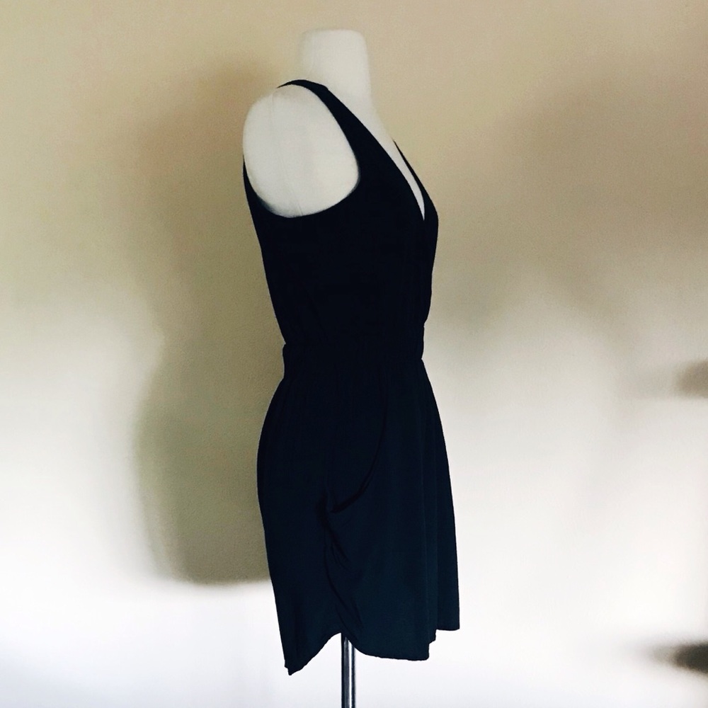 AQUA Surplice Wrap Sleeveless Mini Pocket Dress XS - Picture 2 of 10